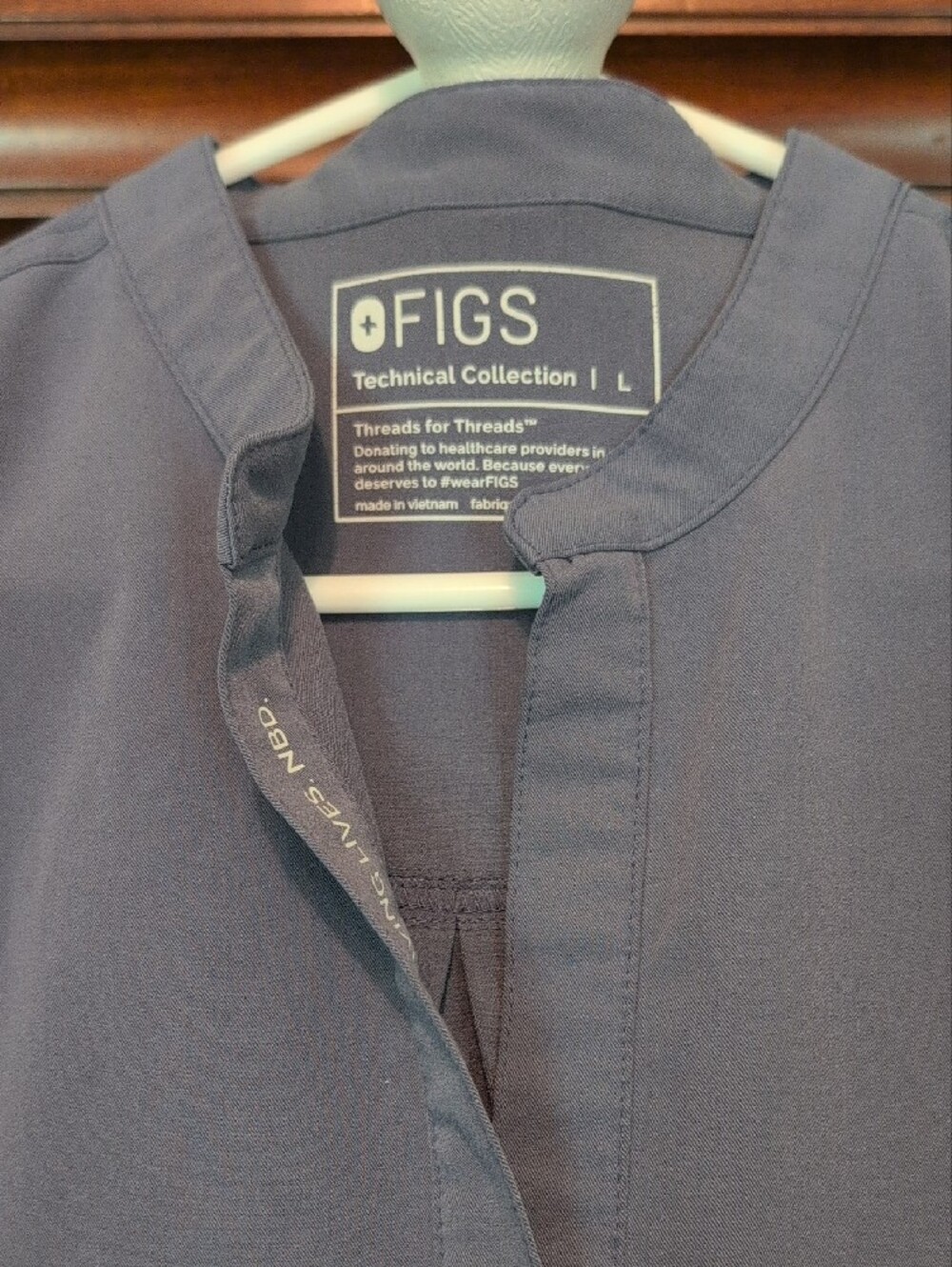 FIGS Slate Tunic in Slate Blue - Picture 2 of 4